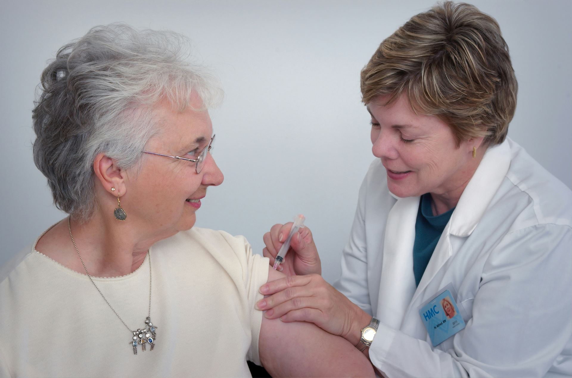 flu vaccine being given